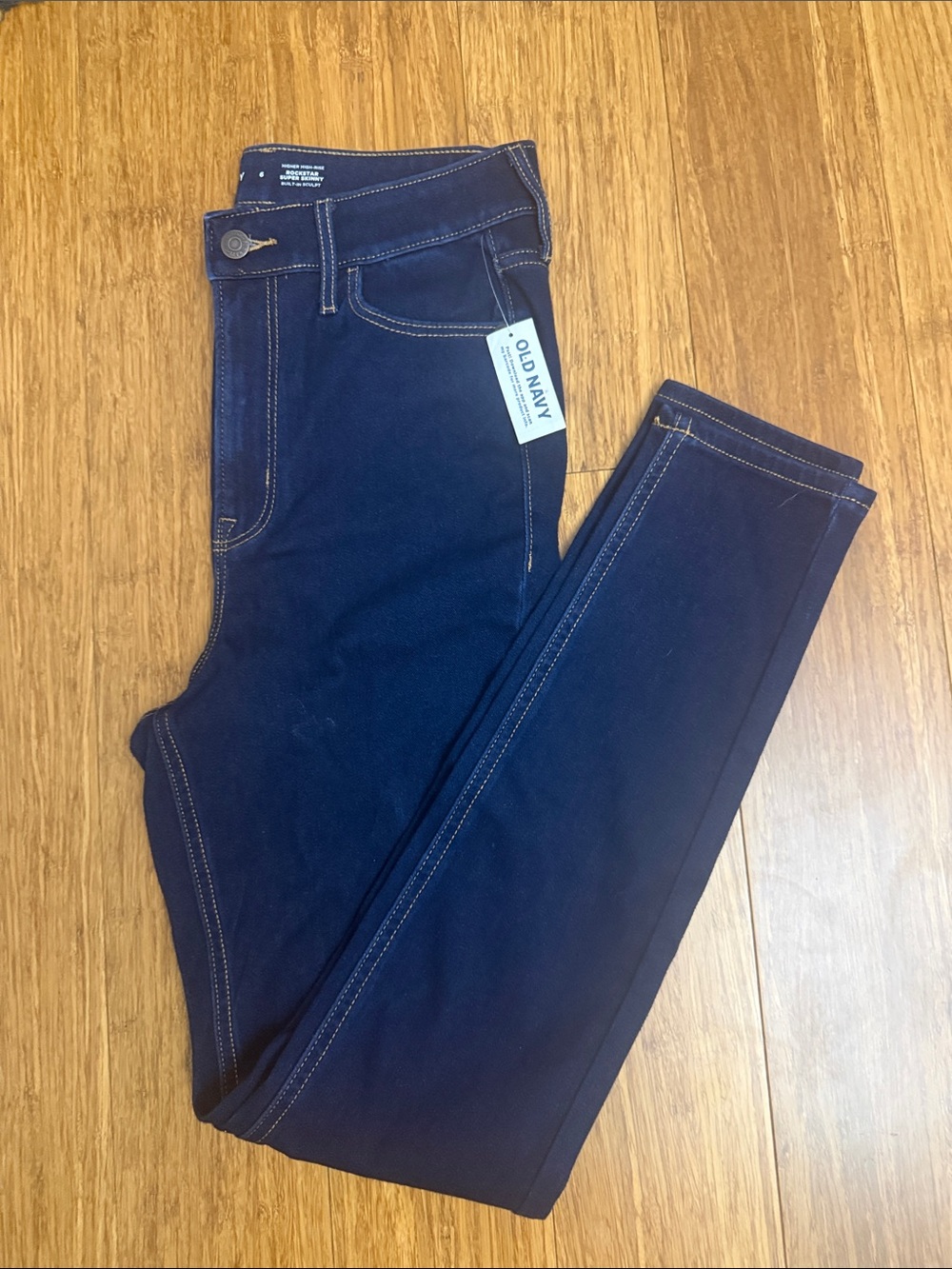 Old Navy Built-In-Sculpt Rockstar Super Skinny Jeans